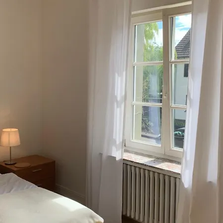 Linde - Stilvoll Wohnen In Zentraler Lage Apartamento