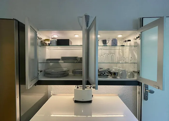 Linde - Stilvoll Wohnen In Zentraler Lage Lejlighed